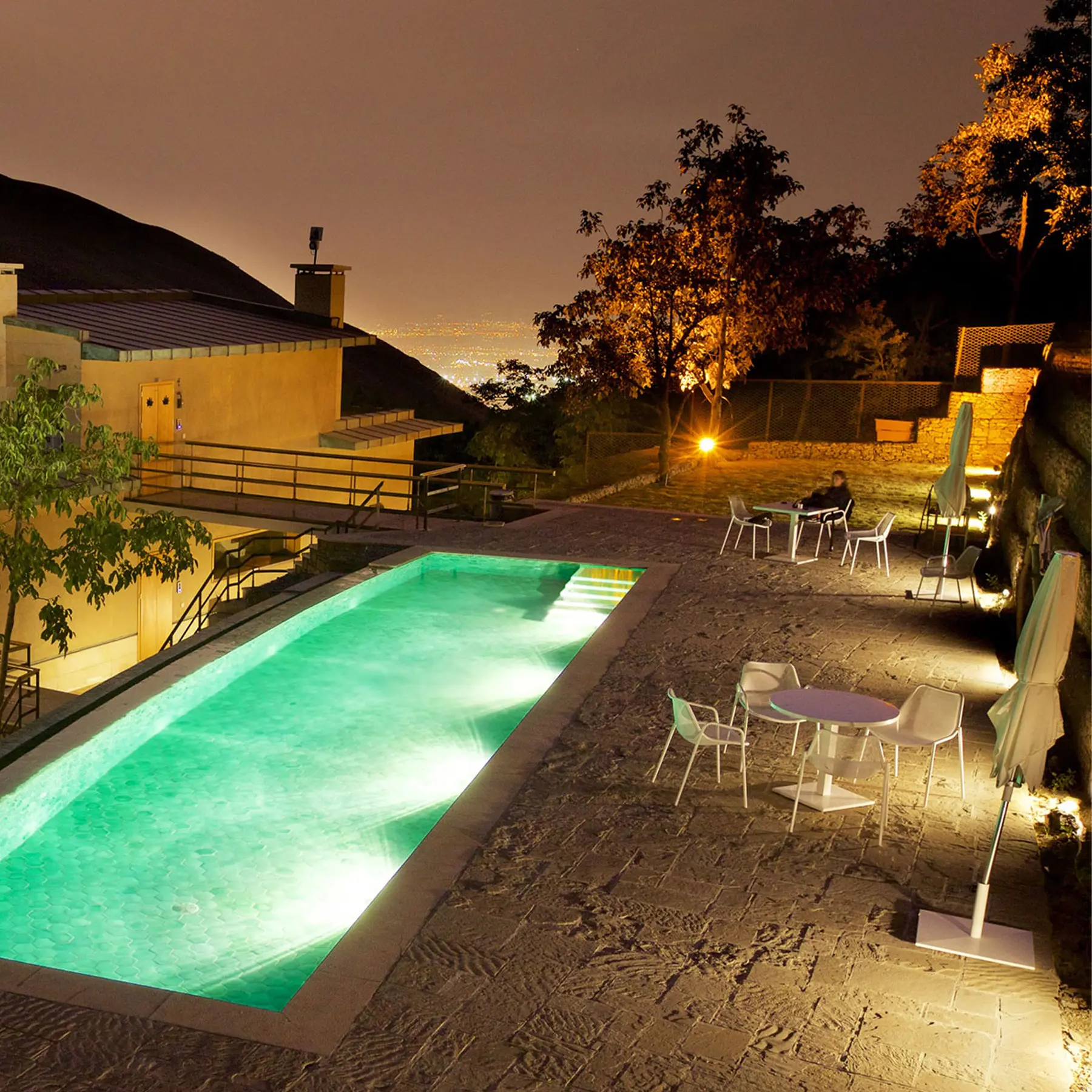 ویلای دوچناران 